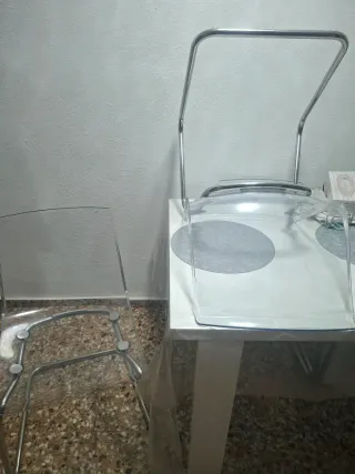Sillas Metacrilato y Metal