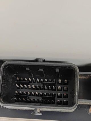 Centralita motor uce opel 0281011530 vivaro 287473