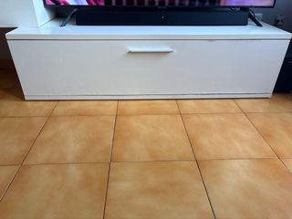 Vendo mueble blanco moderno
