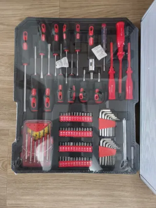 Maleta de herramientas TRESKO con ruedas