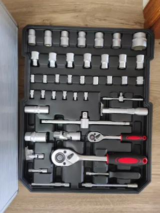 Maleta de herramientas TRESKO con ruedas