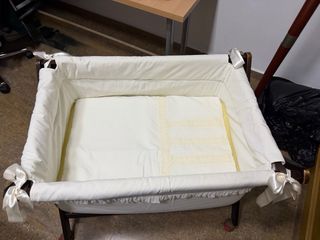 Moisés o minicuna bebé con colchón