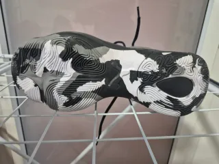 Zapatos Puma Negros y Grises