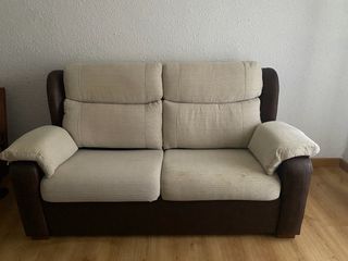 Sofá 2 plazas beige y marrón
