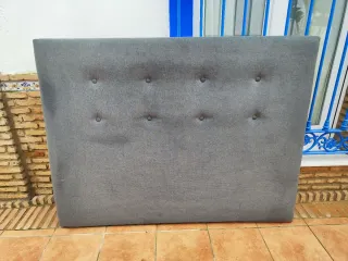 Cabecero tapizado gris 160cm