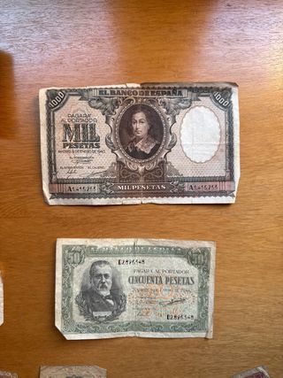 Lote de billetes antiguos pesetas