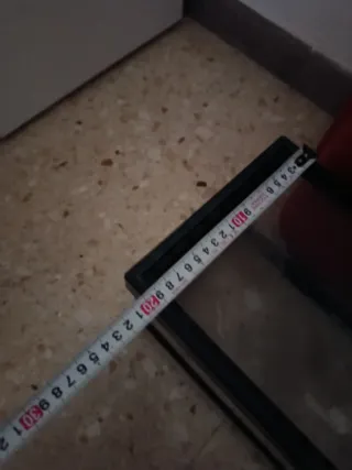 2 Acuarios de cristal y otro de plástico