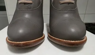 Botines Chloe Mujer Grises