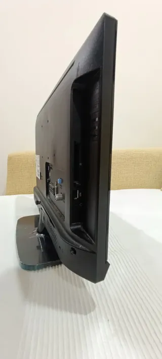 Televisión Philips LED 19