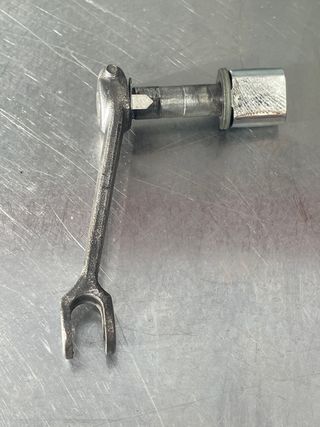 Leva Palanca Freno Trasero Yamaha Dragstar 650 05