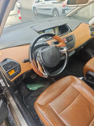Citroen Grand C4 Picasso 2010