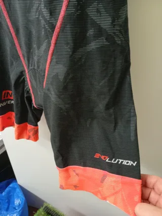 Traje de Triatlón Inverse Negro y Naranja talla M