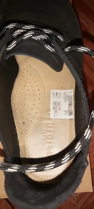 Clarks Seven Zapatillas Negras