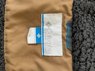 Abrigo Columbia Talla XL Marrón