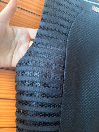 Vestido negro corto de cóctel