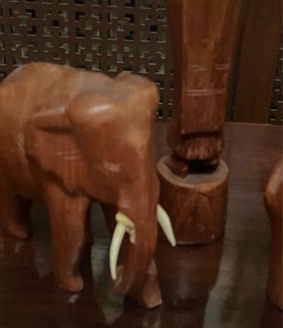 Sculture in legno artigianali