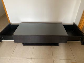 Mesa de centro salón negra y transparente