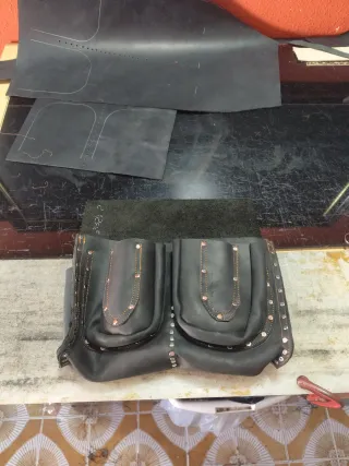 Bolsa de trabajo de cuero