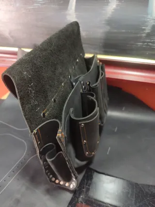 Bolsa de trabajo de cuero