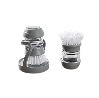 Cepillo de limpieza con dispensador de jabón