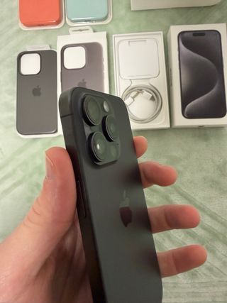 iPhone 15 Pro Negro 256GB