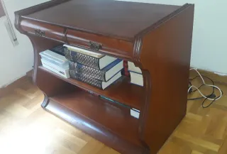 Mueble auxiliar de madera