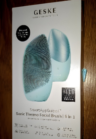 Cepillo Facial Sónico GESKE 6 en 1