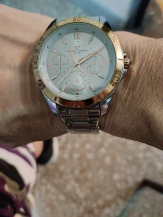 Reloj Mujer Oro y Plata