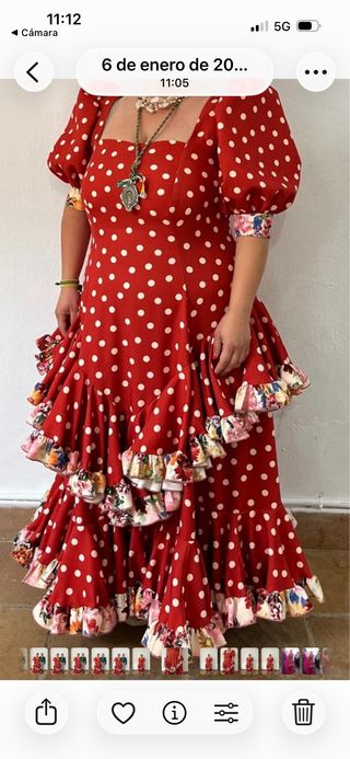 Traje de flamenca rojo lunares