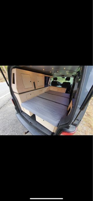 Wolswagen Transporter kombi 2010