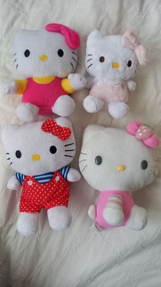 Set 4 Peluche Hello Kitty