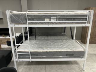 Litera con colchones