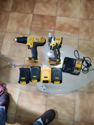 Taladro y Atornillador DEWALT