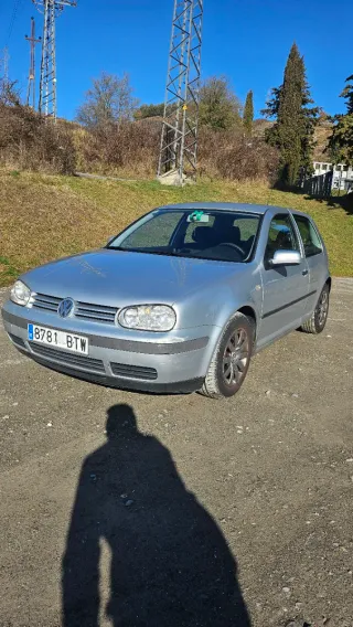 Volkswagen Golf 2002
