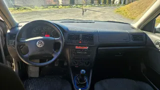 Volkswagen Golf 2002