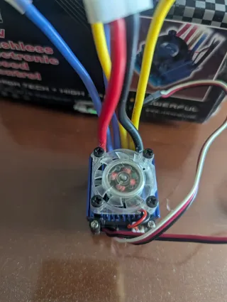 Regulador Brushless ZTW 35A 1:18/1:10