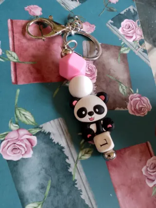 Portachiavi Panda con Perle Rosa e Bianche
