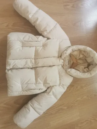 Abrigo Zara 11/12 años beige