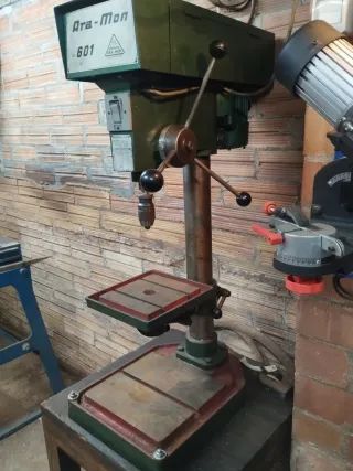 Taladro de Columna Ara-Mon 601