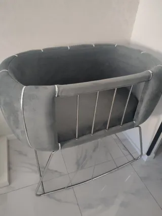 Cuna balancín gris e inox