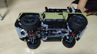 Lego Technic Land Rover Defender
