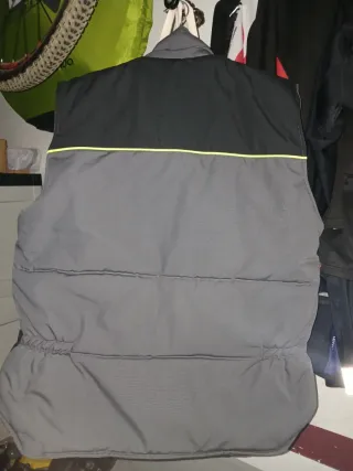 Chaleco de trabajo gris y negro talla L