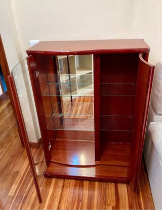 Muebles de salón madera oscura