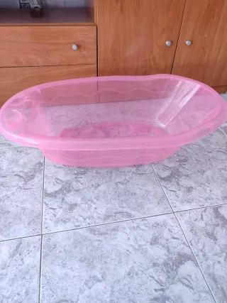 Bañera de bebé rosa