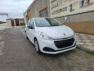 Choche en perfecto estado,todas revisiones al dia.