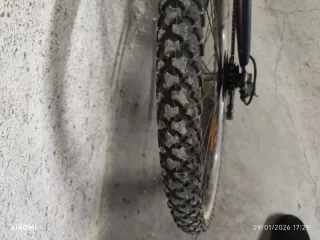 Bicicleta de Montaña BH.Regalo casco. Recoger Lugo