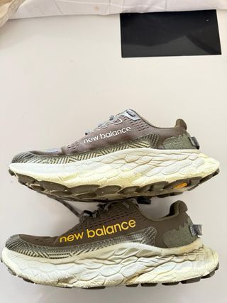 Zapatillas New Balance 45 Marrón/Oliva-More Trail