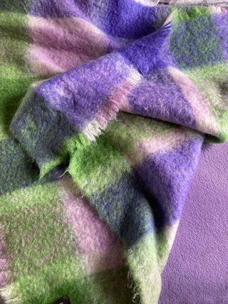 Manta Ezcaray Lana Cuadros Morado Verde