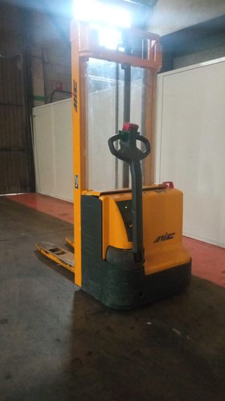 Apilador Eléctrico MIC WP10 Ocasión