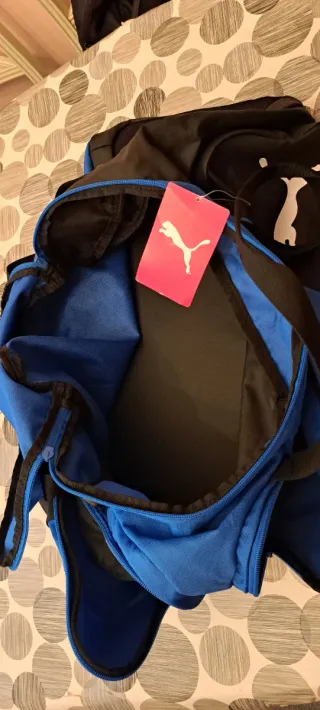 Mochila Puma Azul y Negra